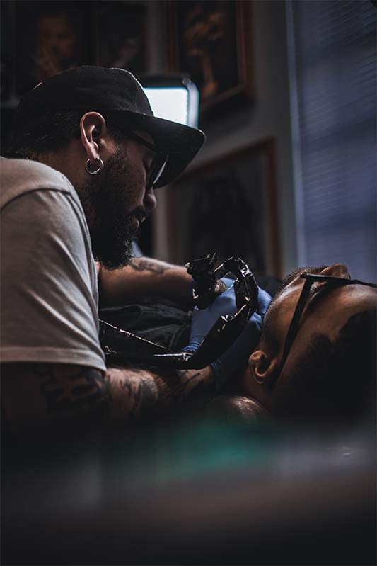 Oskuro Tattoo Saintes Photographie